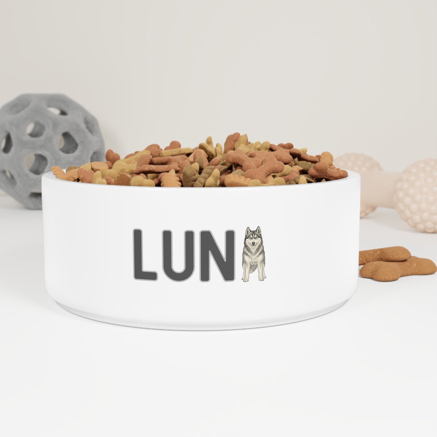 Luna Husky Letter Pet Bowl